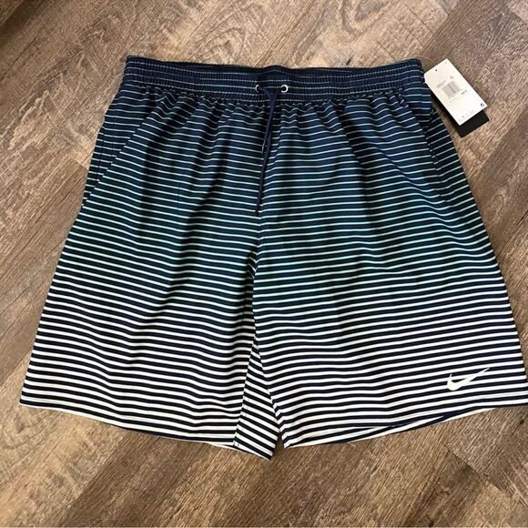 Nike 9" Stripe Breaker Swim Trunks- Size XXL - Picture 2 of 6